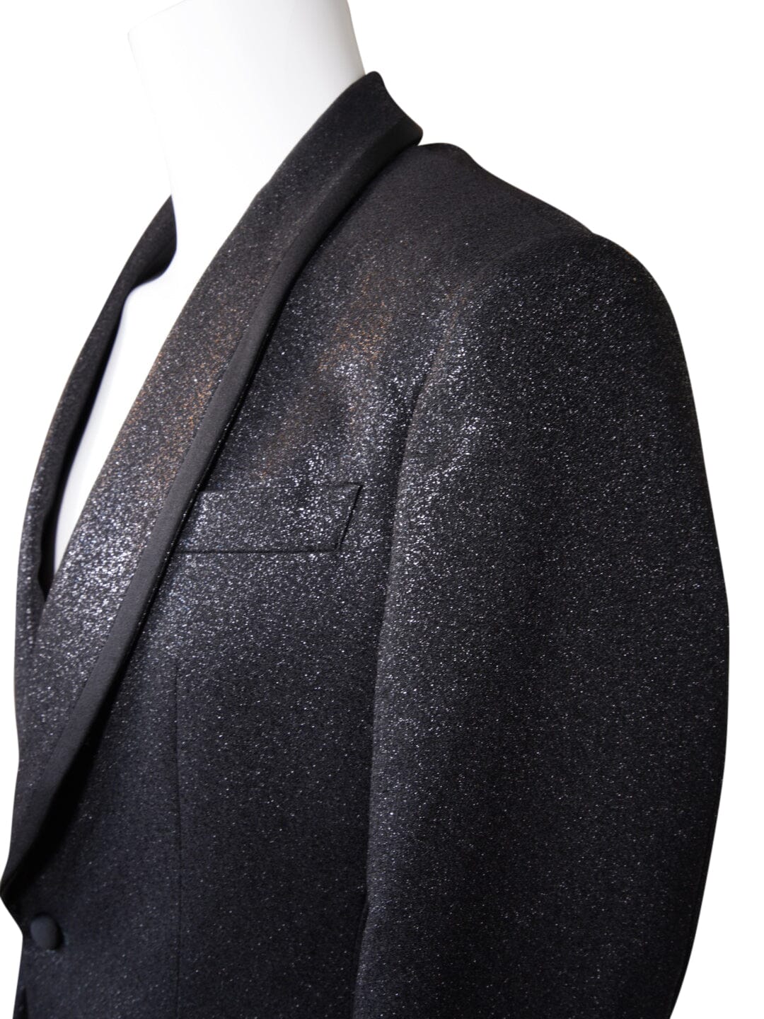 Black tie dress code for men - Onyx Lustro dinner jacket full look by Sebastian Cruz Couture