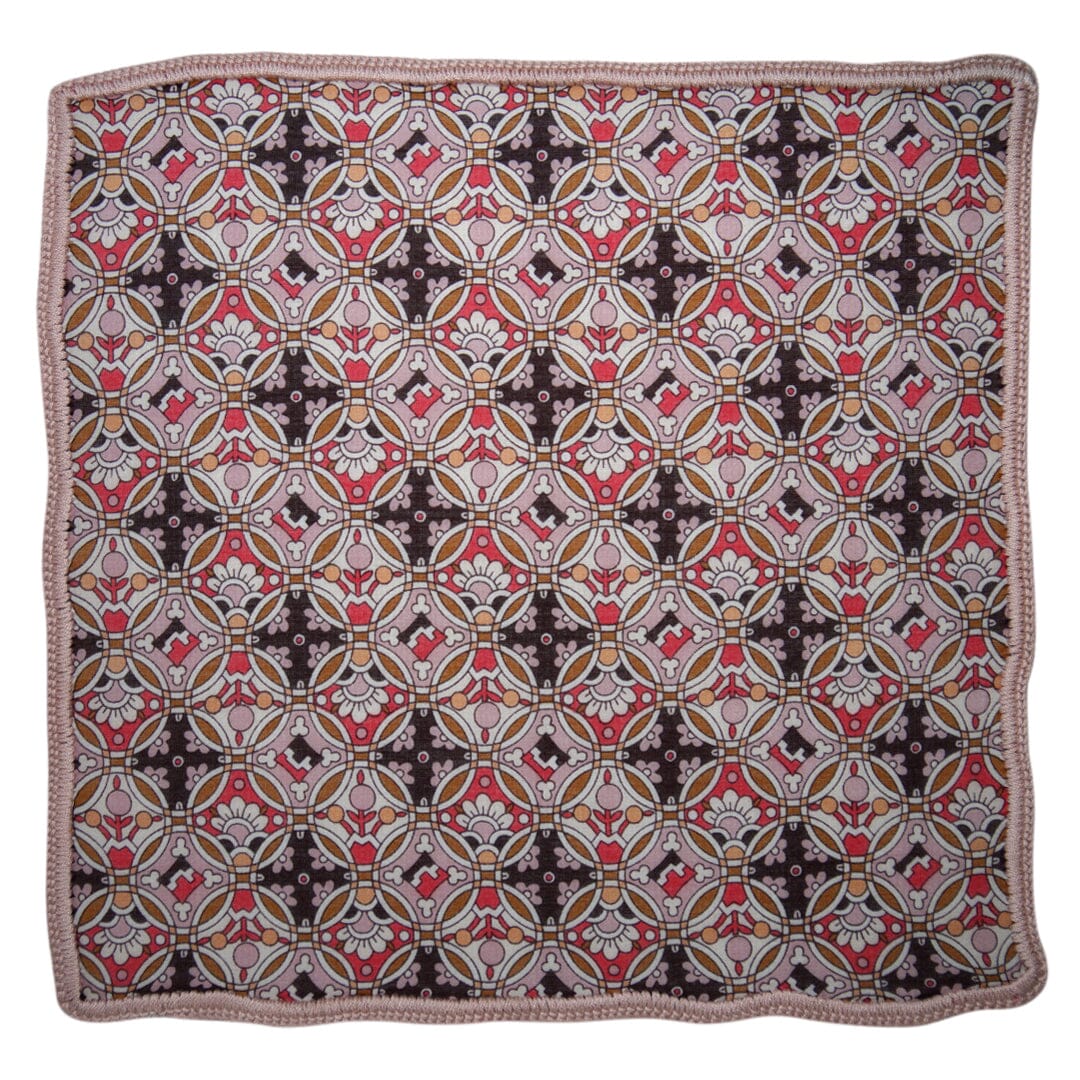 Taffy Talavera with Dusty Rose Signature Border