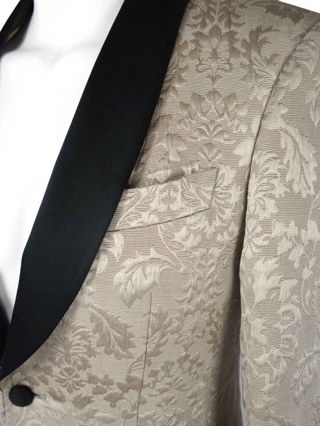 Champagne Oro Fiore and Black Dinner Jacket-7