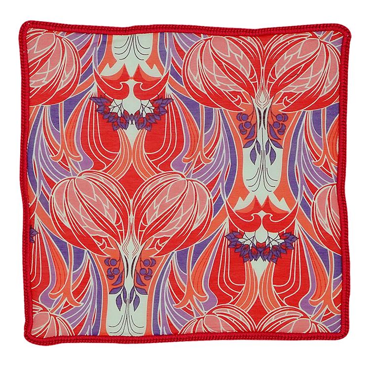 Rose Tulipano with Red Signature Border